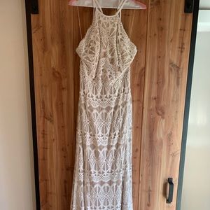 True decadence size 14. White lace dress.